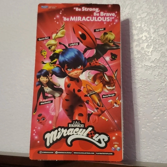 New Miraculous Ladybug Kids Fashion Doll 10.5" Netflix - Picture 5 of 6